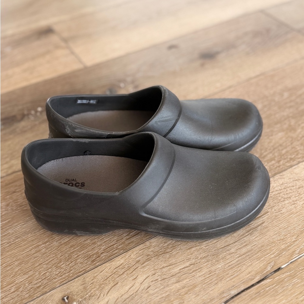 Crocs Classic Work Clogs in Black